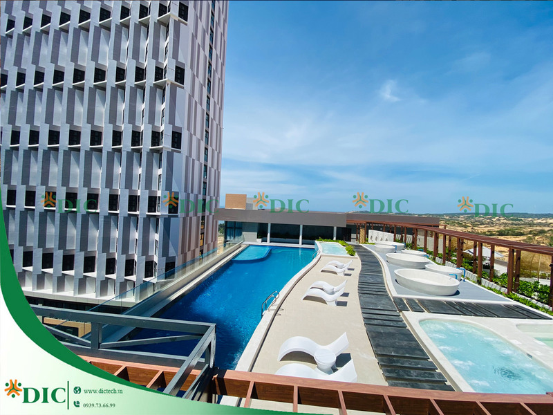 bể bơi khoáng nhân tạo