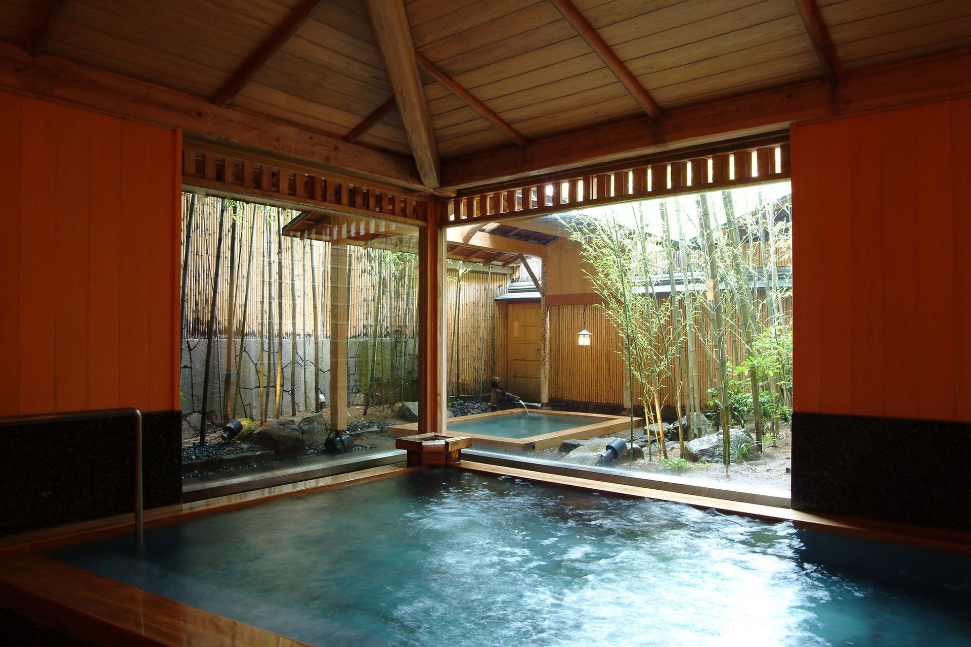 Xây dưng onsen chuẩn Nhật