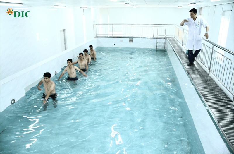 bể thuỷ trị liệu 