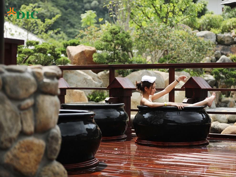  tắm khoáng nóng