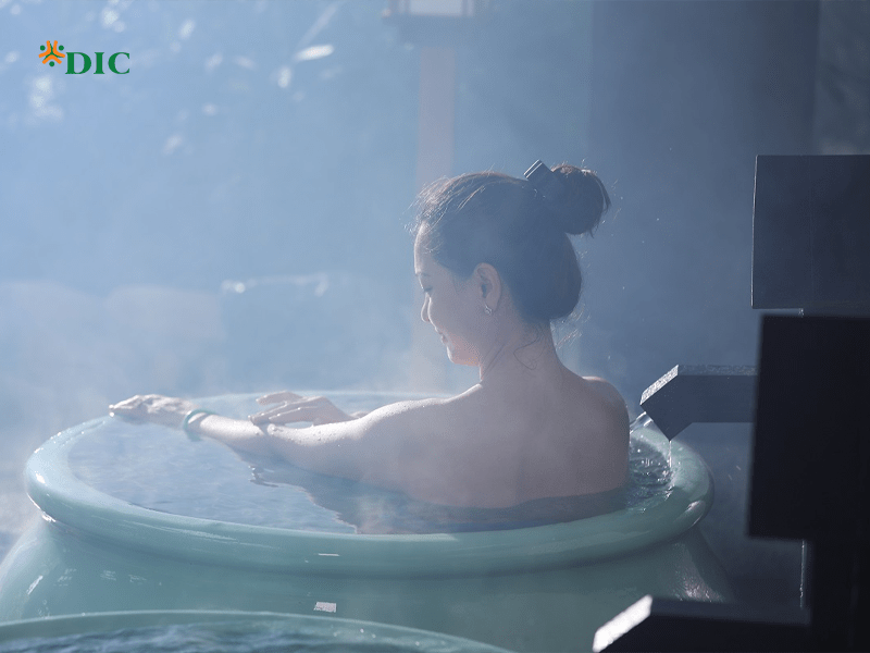 tắm khoáng nóng onsen
