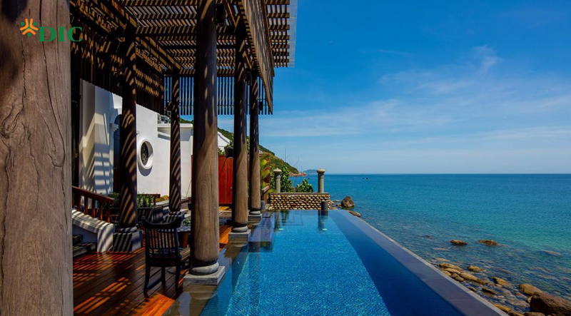 thiết bị hồ bơi