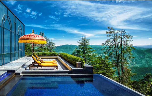 Top bể bơi vô cực đẹp nhất châu Á: Một khách sạn ở Cam Ranh được vinh danh, không thua kém đại diện từ Bali hay Maldives - Ảnh 10.