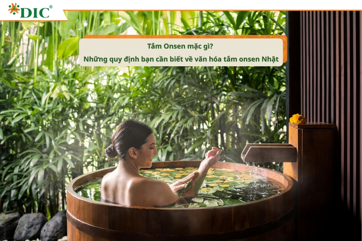 tắm onsen mặc gì