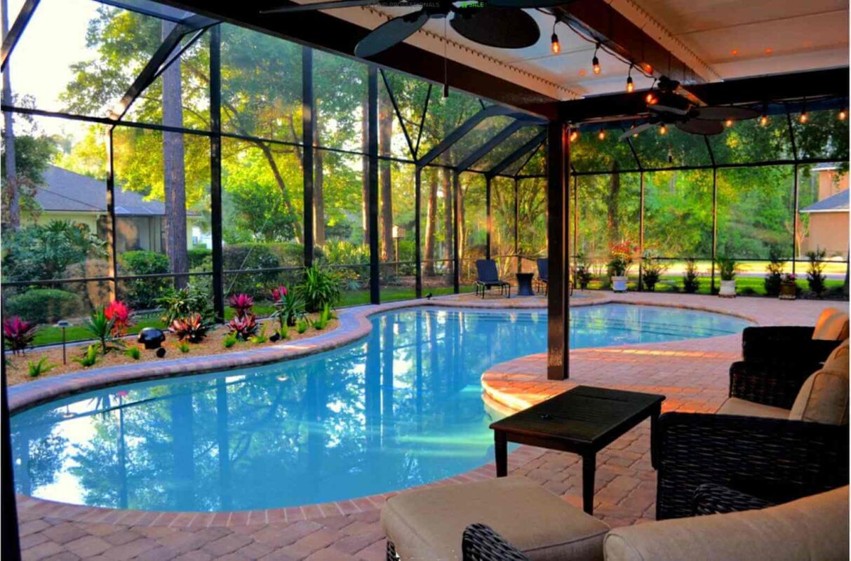 Những lưu ý khi thiết kế và thi công bể bơi trong nhà