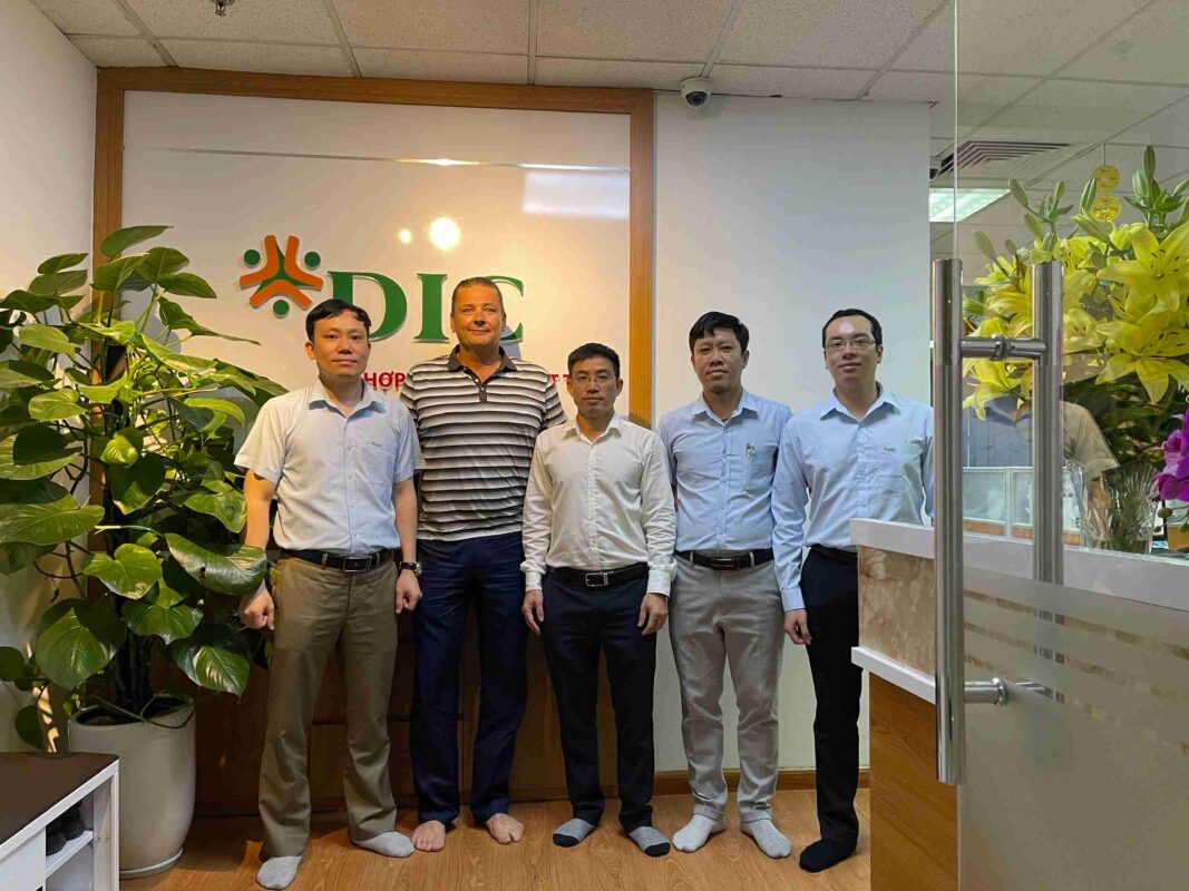 HARVIA GROUP thăm và làm việc với DIC năm 2022