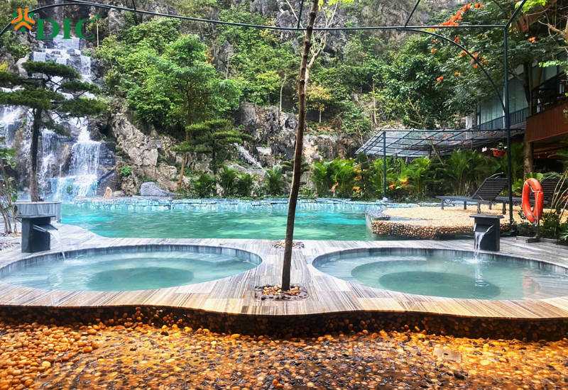 phòng xông đá muối đá quý