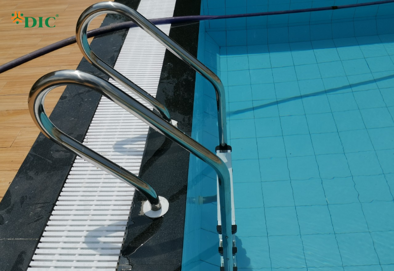 thiết kế và thi công bể bơi